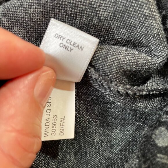 Banana Republic Graphic Sheath Dress Size 8 Black Gray Ponte Knit - Picture 16 of 16